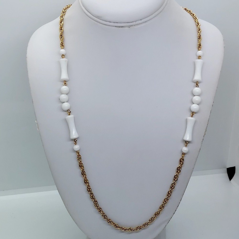 Vintage Gold Tone And White Bead Necklace